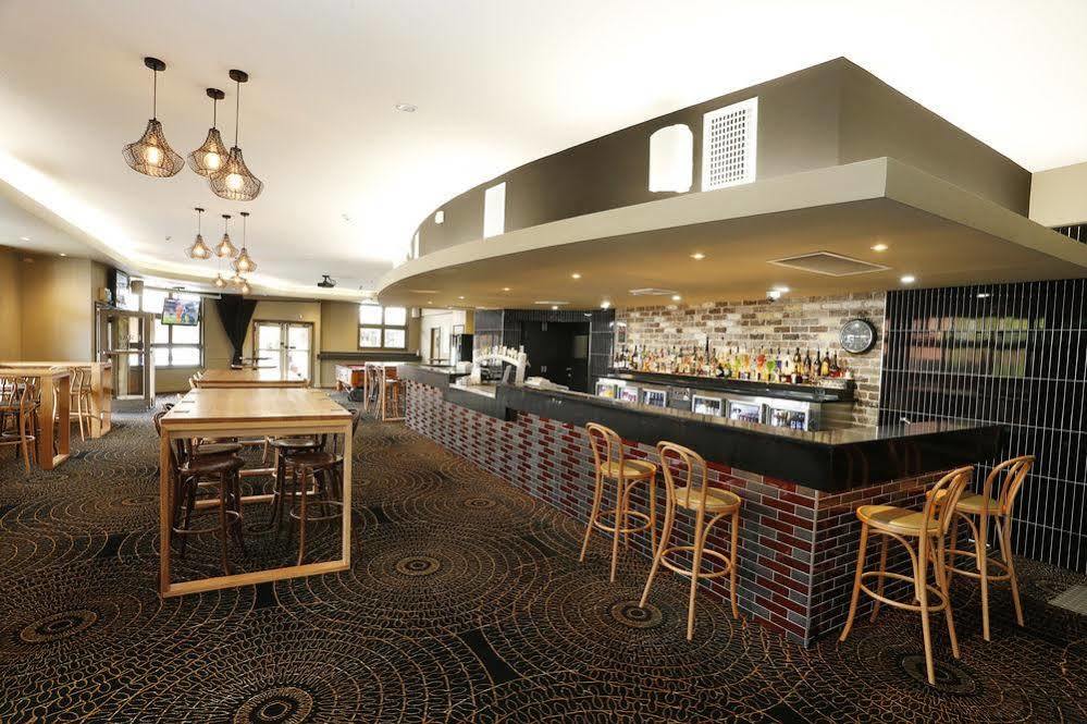 The Lakes Hotel Entrance Eksteriør billede